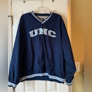 Men’s UNC vintage Golf Windbreaker